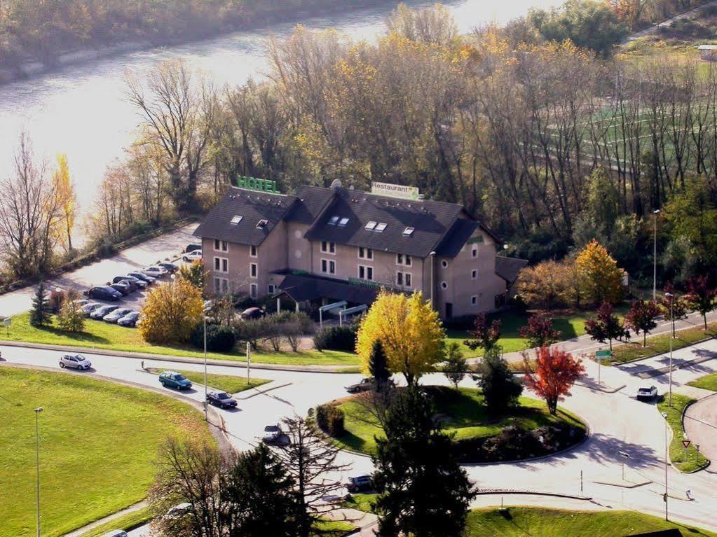 Hotel La Cle Des Champs Montmélian Zewnętrze zdjęcie